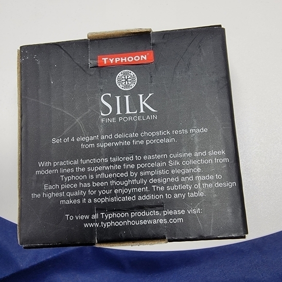 NEW Typhoon Silk Fine Porcelain Chopstick rests 3 sets of 4 total 0f 12 T55 - Picture 4 of 5